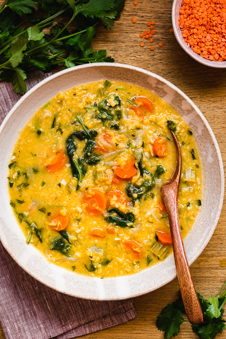 Creamy Kabocha Lentil Curry - Ellie Likes Cooking