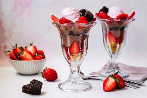 Japanese-Style Strawberry Chocolate Parfait (Vegan, Gluten-Free) | いちごチョコパフェ