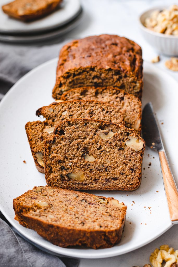 Best Healthy Banana Bread (Vegan) - Ellie Likes Cooking