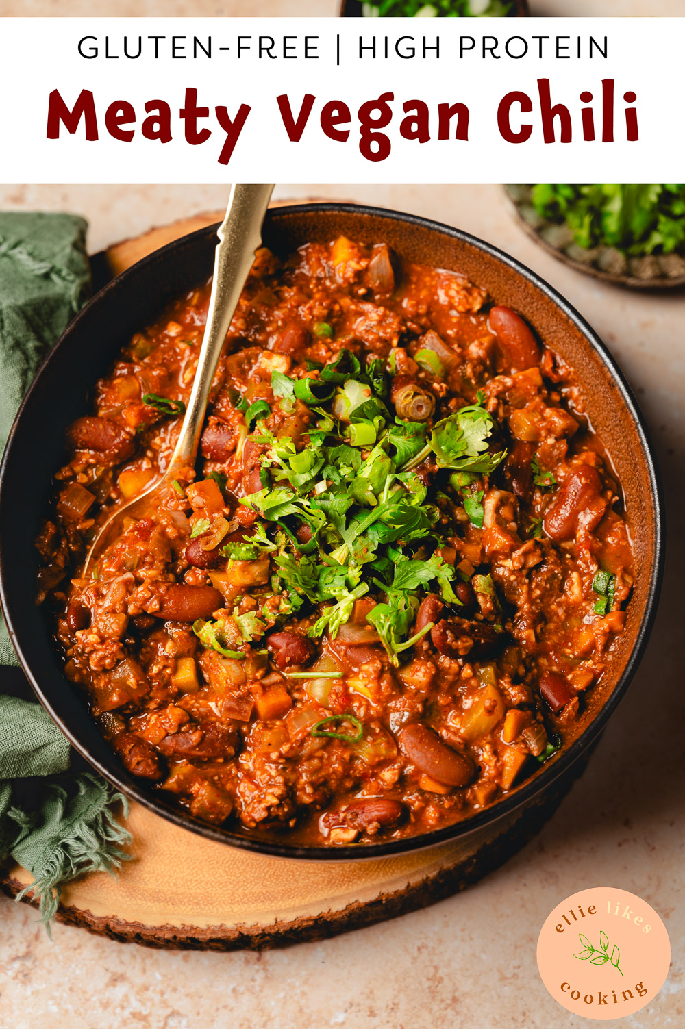 Meaty Vegan Chili - Ellie Likes Cooking